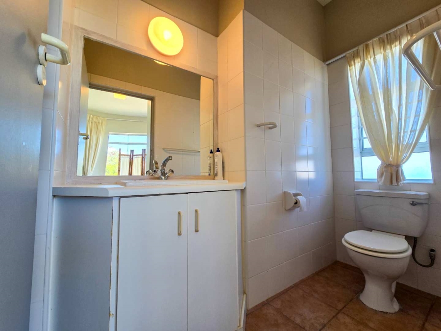 4 Bedroom Property for Sale in Jongensfontein Western Cape